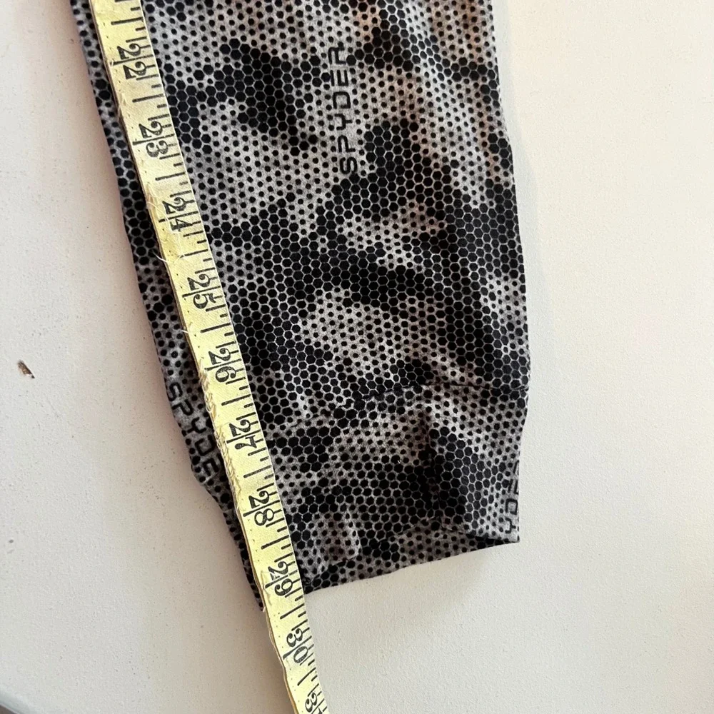 Spyder Womens 2 Piece Lounge Set Gray Black Honeycomb Camo Henley Joggers M NEW
